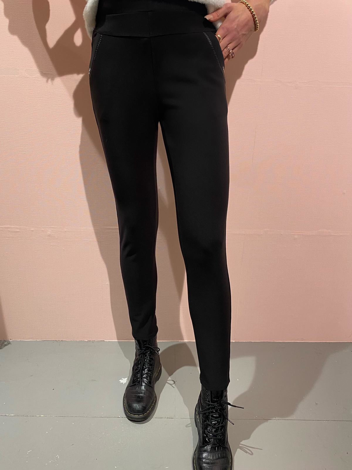 Pantalones Nikki - Negros